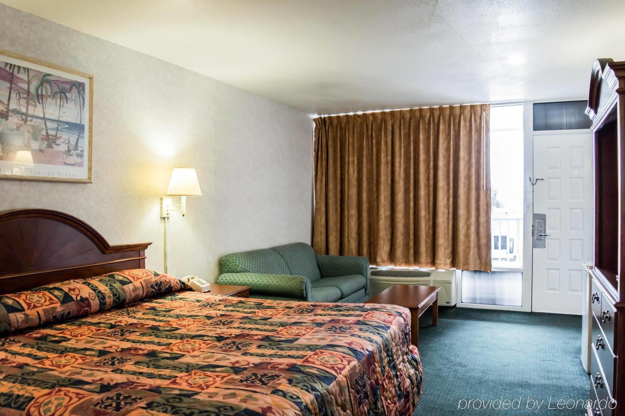 Rodeway Inn Clearwater-Largo Екстер'єр фото